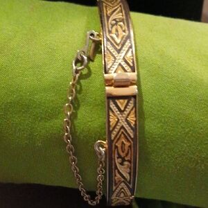 Elegant Gold and Black Vintage Bracelet